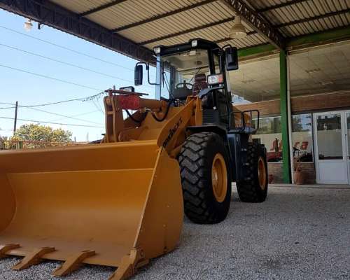 Pala Cargadora 2 Metros