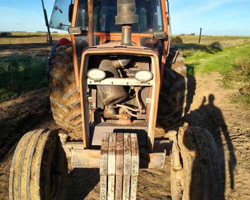 Tractor Massey 1195 S