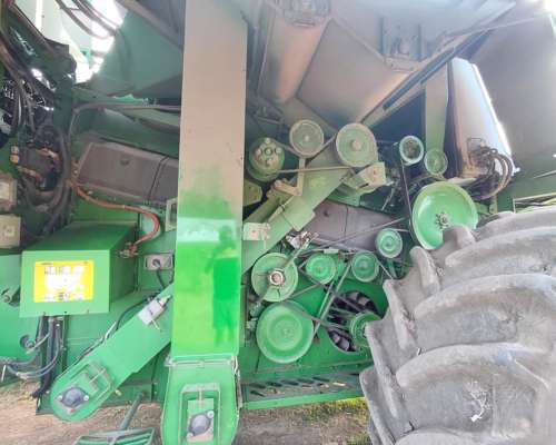 John Deere 9570 Sts. año 2009.