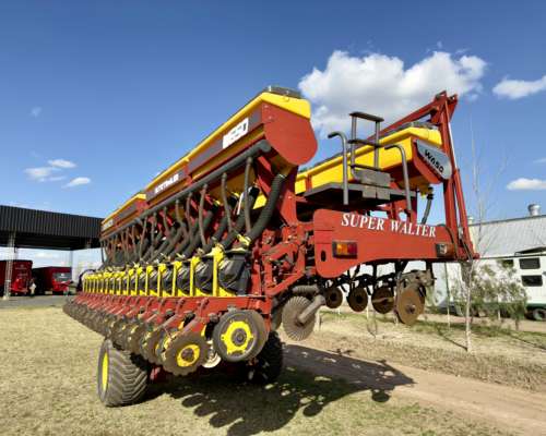 Súper Walter W630 Auotrailer 16/52 Neumática Variable