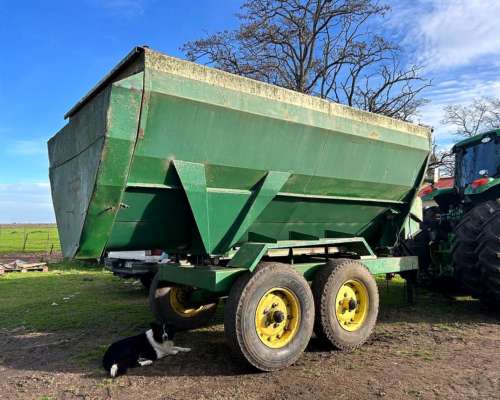 Mixer Montecor de 8M3 con Balanza Magris