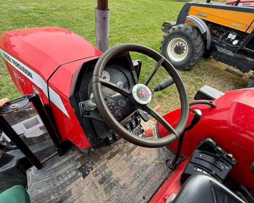 Tractor Massey Ferguson 6711