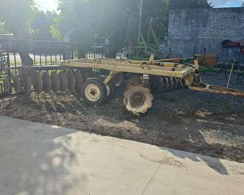 Rastra Desencontrada, de 40 Platos Marca Cele