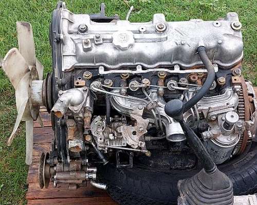 Motor Toyota L 2200 CC Diesel y Caja de 5ta