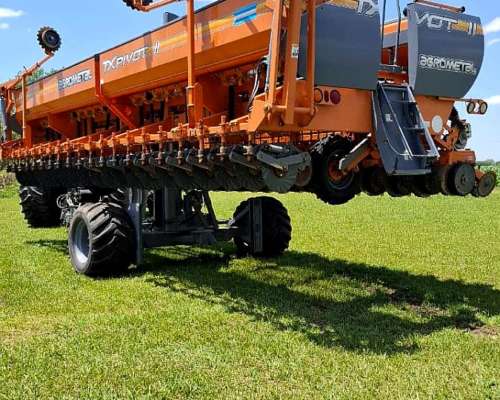 Sembradora Agrometal Pivot Autotrailer Neumatica 20-42