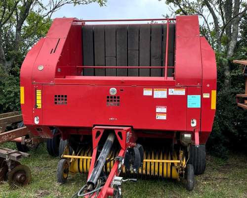 Rototoenfardadora New Holland BR7090