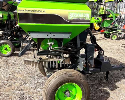 Fertilizadora Infinity Arrastre o Suspendidas