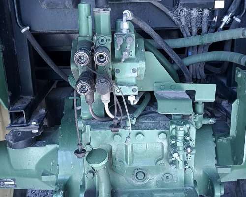 John Deere 6415 Seminuevo