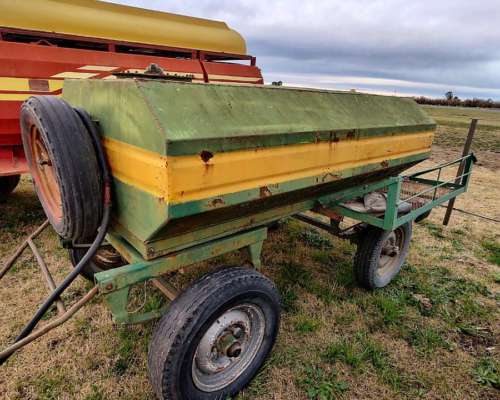 Tanque para Combustible 2000 Lts con Bomba