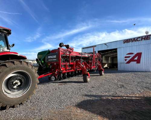 Apache 27000 20 a 42 / 16 Líneas a 52 Precicion Planting