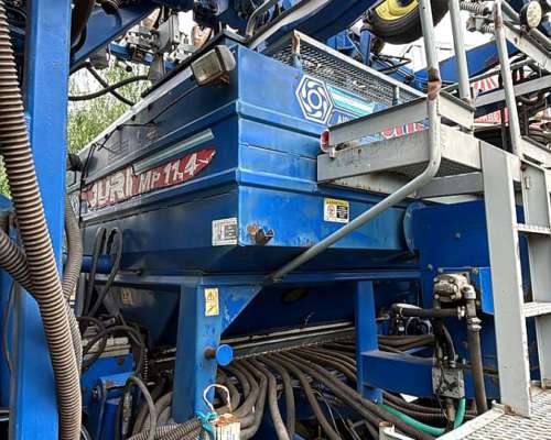 Sembradora Juri 11.4 de 57 a 20. año 2008. Monitor Agrotax