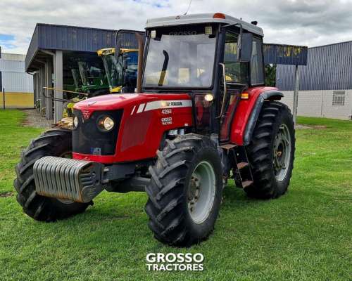 Tractor Massey Fergurson 4292 , año 2013