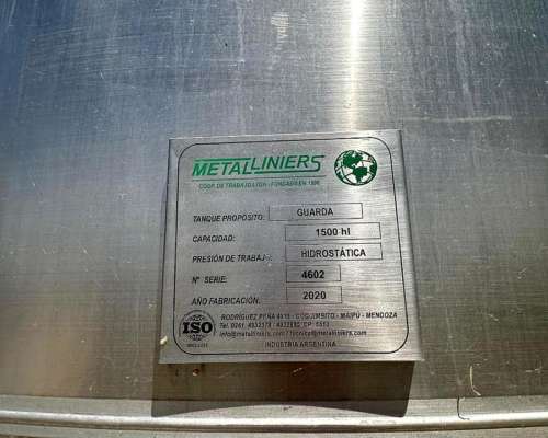 Se Venden 5 Silos de 150.000 Lts de Acero Inox