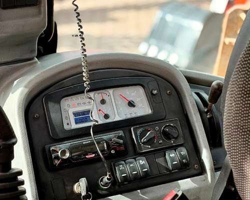 Retropala MST 902, con Motor Perkins Turbo 100hp, año 2020