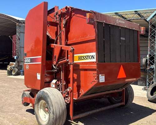 Rotoenfardadora Hesston 956 - Usada