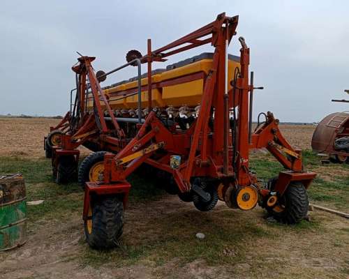 Sembradora Marca Super Walter W630 2052