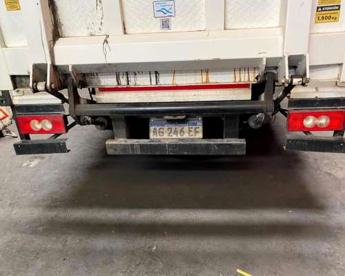 Carrocería Marca Chamula C/ Plataforma Hidraulica Car. Tras