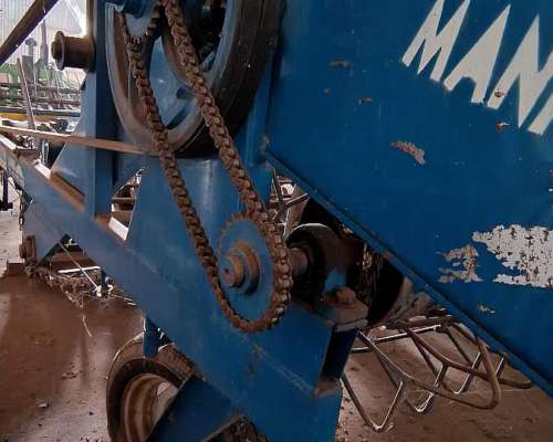 Arrancadora de Mani Agroindustrial Mani 2000 Excelente Estad