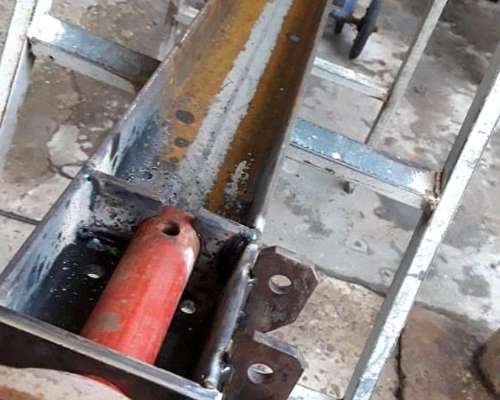 Enfardadora de Fardo Cuadrado en Buen Estado