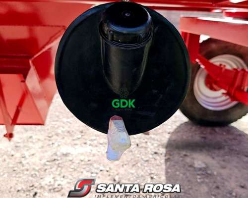 Tolva Semillera/fertilizante 14 MTS3 con Chimango.santa Rosa