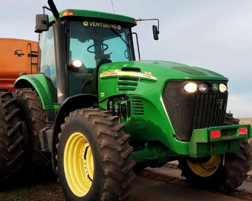 Tractor John Deere 7815 año 2006.