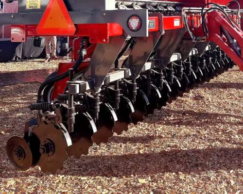 Fertilizadora Incorporadora ROW 6.000 Syra - Pago a Convenir