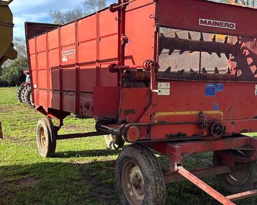Acoplado Forrajero Mianero B400