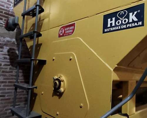 Tolva Autodescargable Ombu CVR 22 CAP 22 TN/ 27500 LT Usada