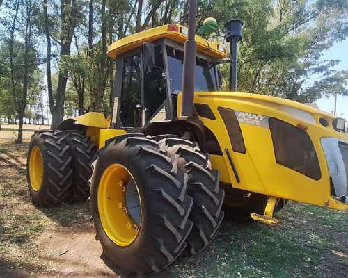 Tractor Pauny 540 – Duales 18.4x34 – Piloto JD - Doble Bomba