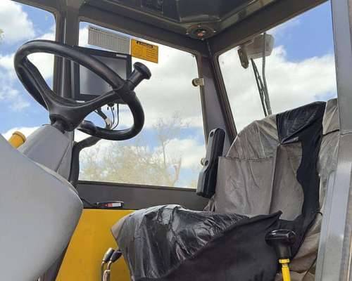 Tractor Pauny 250 de 160 HP