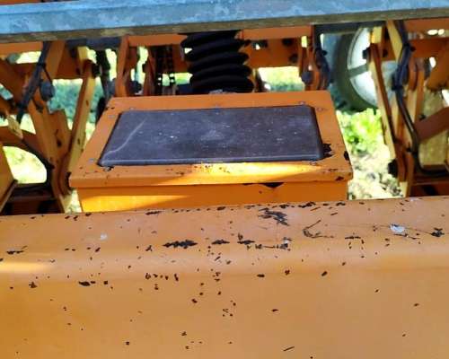Sembradora Agrometal TX Mega 18 a 52 - 2005