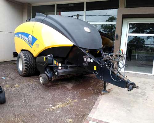 Megaenfardadora New Holland BB 1270 - Excelente