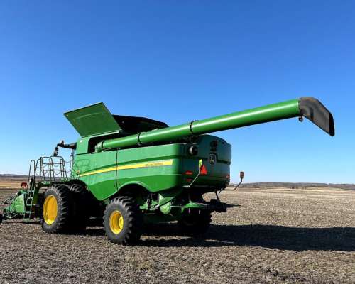Cosechadora John Deere S670