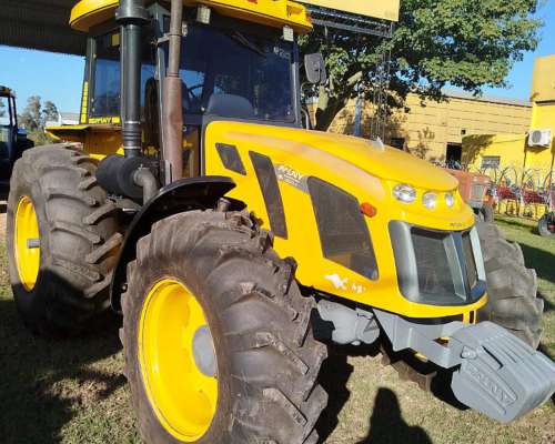 Tractor Pauny Modelo 250 de 160 HP Doble Traccion