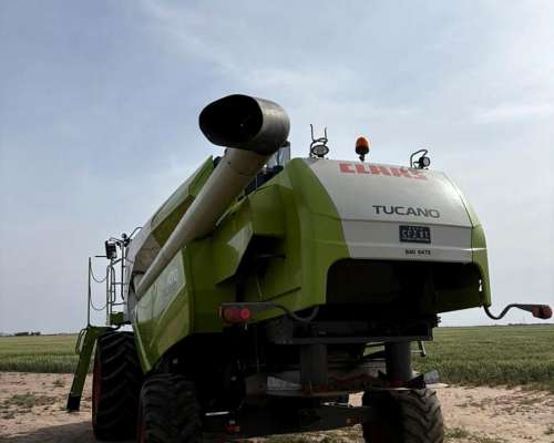 Claas Tucano 470 - Draper 35 Pies