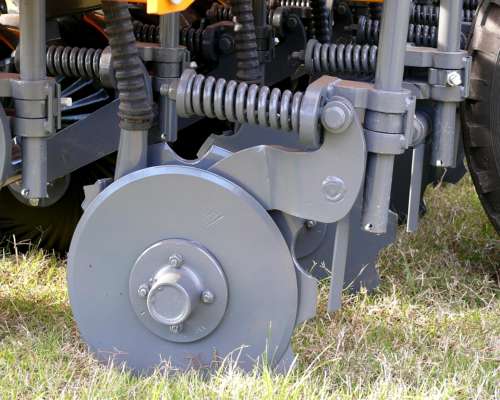 Sembradora Fabimag Multiplanter 16 52 Neumático 2024 sin USO