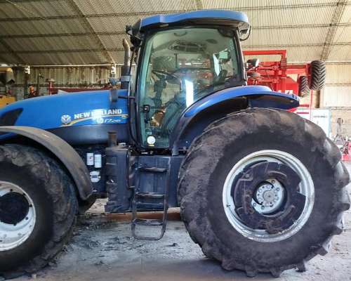 Tractor New Holland T7.245, año 2015