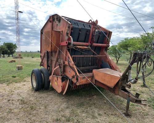 Rotoenfardadora Mainero 5850 de Rollos de 1,50