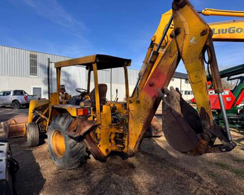 Pala y Retro Jhon Deere 310b