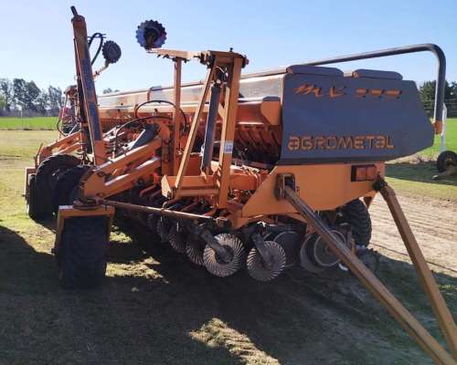 Agrometal MXY año 2011