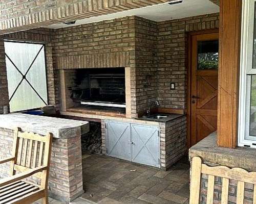 Arriendo Hermosa Chacra a 100 km de Caba