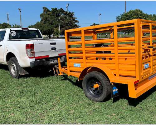 Acoplado Trailer Jaula para Hacienda. UN Eje