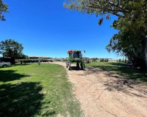 Fertilizadora Autopropulsada Metalfor Altina