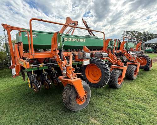 Sembradora Dumaire Mod 810- 25 a 35
