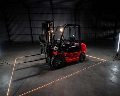 Autoelevador 2500 Kg Terraplane 25d