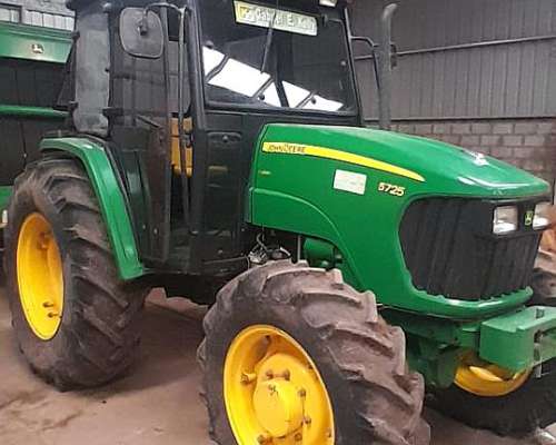Tractor John Deere 5725