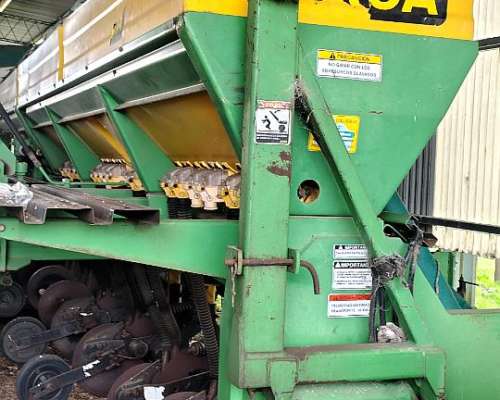 Fertilizadora Incorporadora Erca S R de 11 a 70