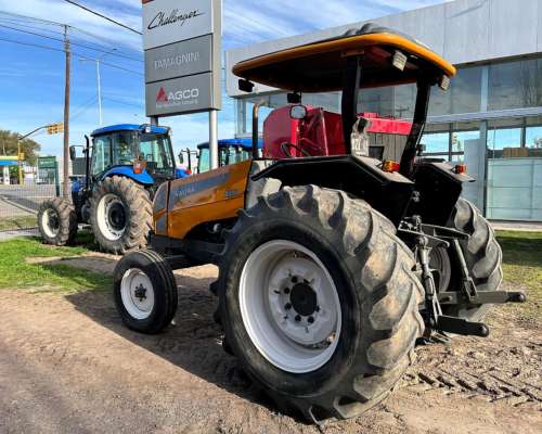 Tractor Valtra A850 año 2010