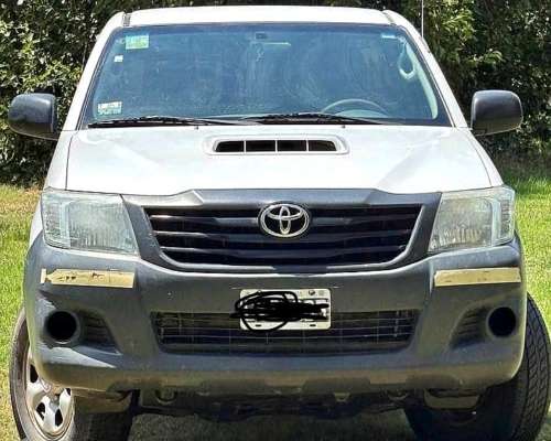 Toyota Hilux Cabina Simple 4X4