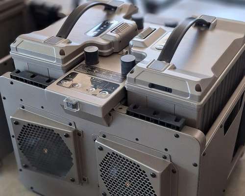 Dron Hongfei 50lts. + 4 Baterías + 2 Cargad./ Enfriador